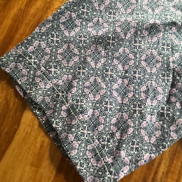 Hidden Skull Geometric Short Sleeved Shirt [Mr. Smith] - Picture 9 of 10